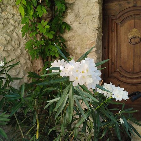 Dions Chez Les Filles B&B 외부 사진